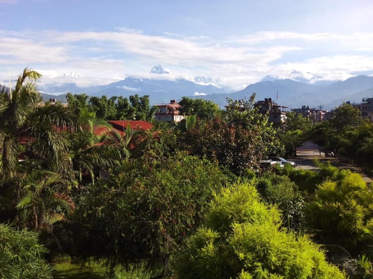 Hotel Jal Mahal Pokhara Buitenkant foto