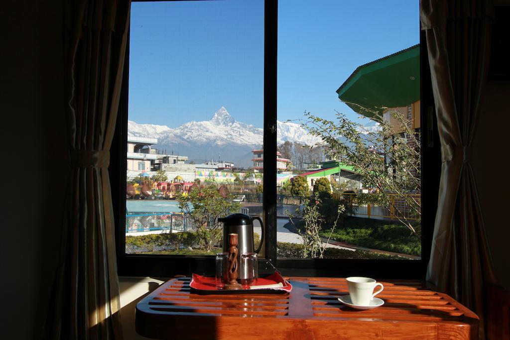 Hotel Jal Mahal Pokhara Kamer foto